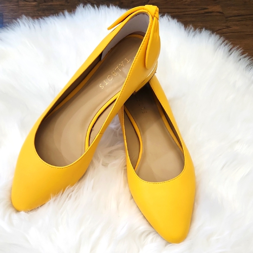 NWOB. Talbots Edison Back Tie Flats Nappa Leather Sz.9 Medium